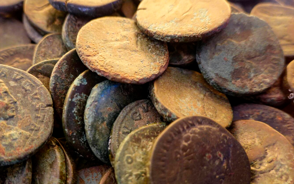 Moedas revelam 400 anos de conquista, prosperidade e colapso da Britânia romana