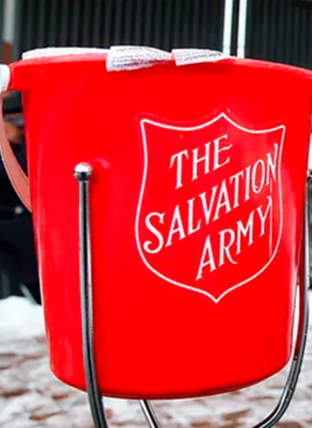 Doador misterioso deixa moeda de ouro avaliada em milhares em caixa do Exército da Salvação