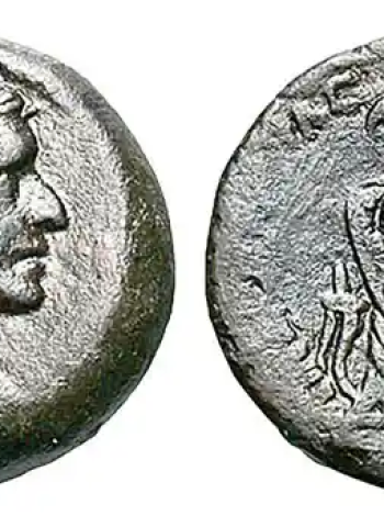 337 Moedas de Cleópatra São Encontradas em Templo no Egito