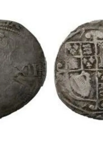 Moedas de Prata Encontradas em Campo São Declaradas Tesouro no Reino Unido