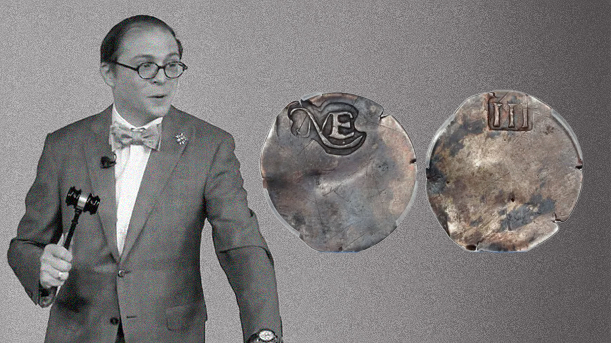 Homem descobre moeda rara de 350 anos em armário e vende por US$ 2,5 milhões