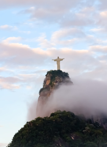 Cristo Redentor recebe peças raras e lança campanha para ampliar acervo histórico