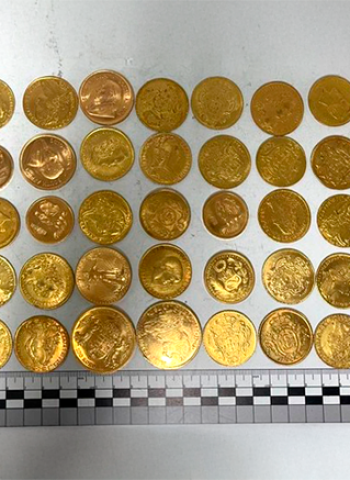 Passageiro é preso em Porto Alegre com moedas de ouro avaliadas em R$ 500 mil