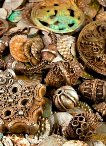 Tesouro medieval achado na Suécia reescreve a história monetária do século XII