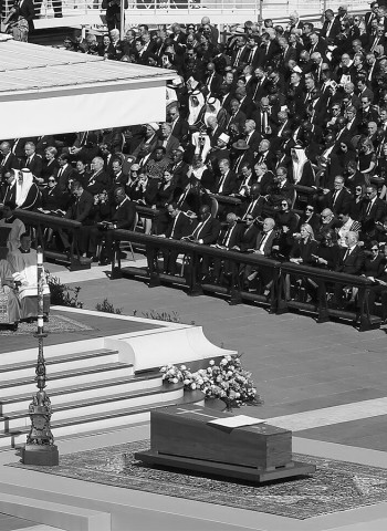 Moedas de Transição: Como a Europa Cunha a Mudança de Poder