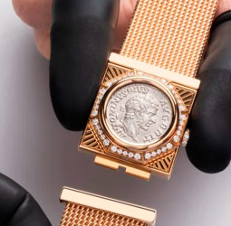 Bulgari lança relógio com moeda romana de 1.800 anos