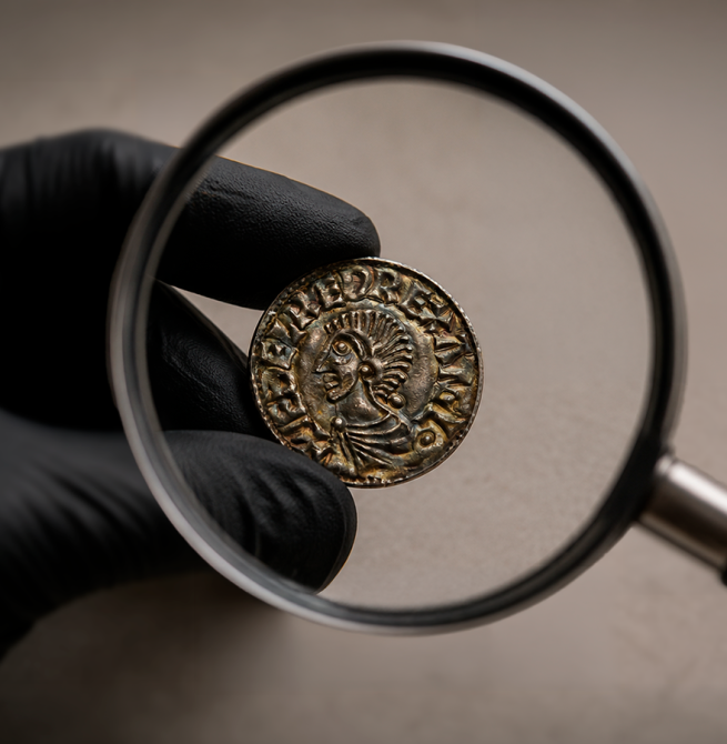 Moedas enterradas há mil anos revelam medo de vikings na Inglaterra medieval